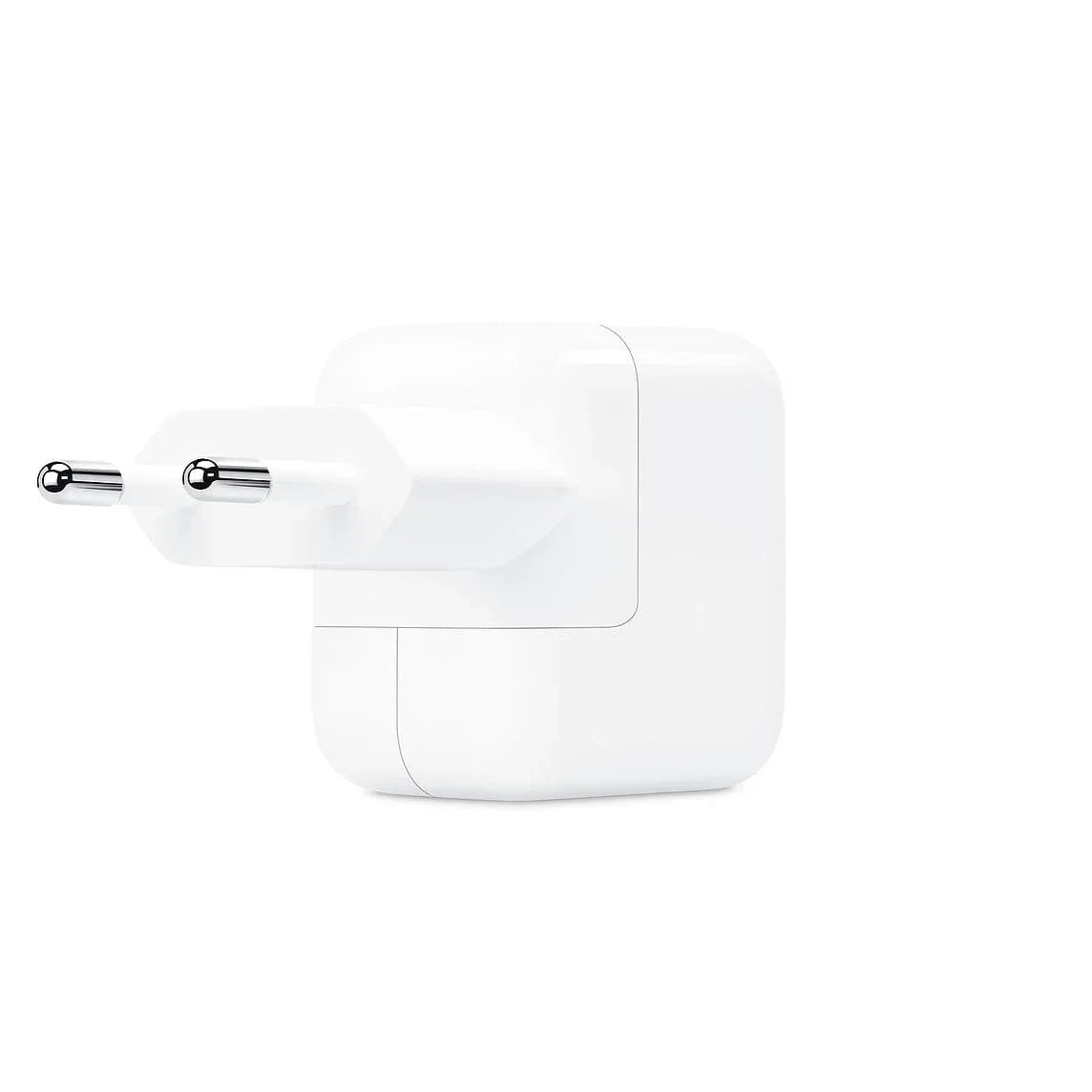 Witte USB oplader adapter met Europese stekker, minimalistisch ontwerp, geschikt voor elektronica