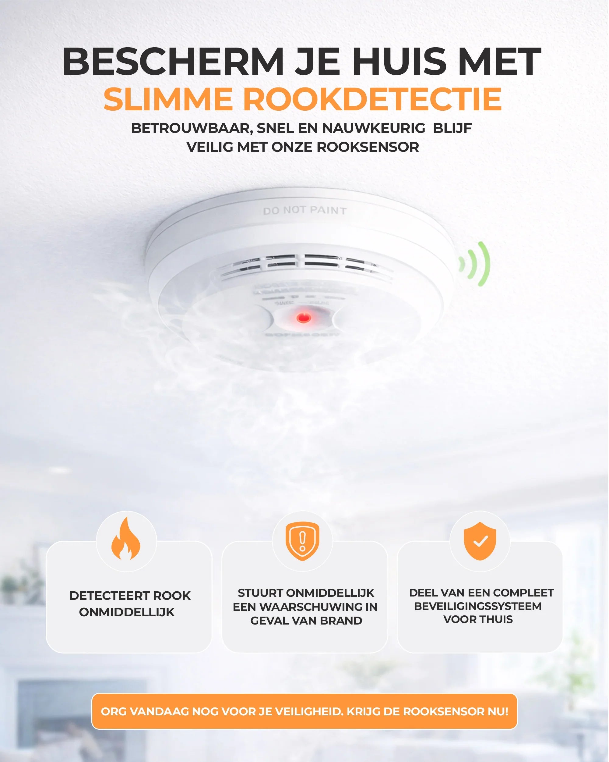 Slimme rookmelder aan plafond detecteert rook, stuurt direct waarschuwing voor brandveiligheid thuis.